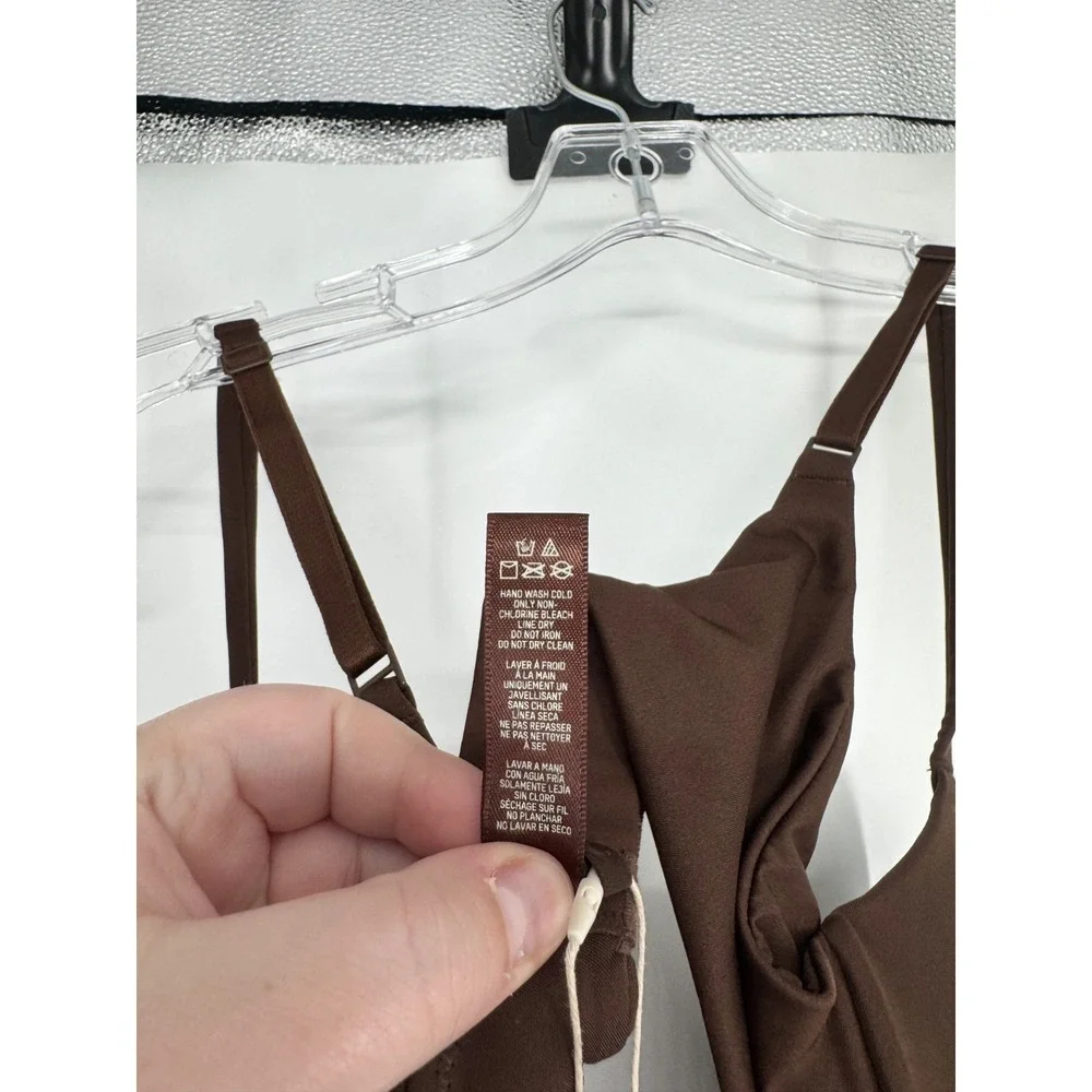 SKIMS Customized Push Up Plunge Bra Womens 36DD Cocoa Brown Padded Underwired